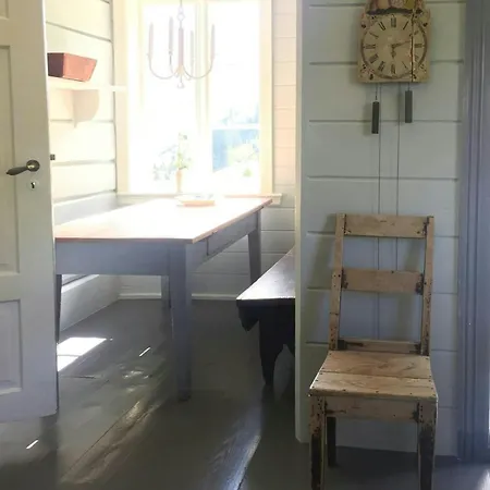 Historic Timber House From The 1800s In Nordfjord * Olden