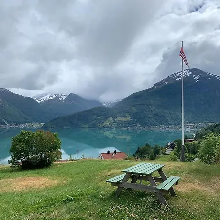 Tatil Evi Historic Timber House From The 1800s In Nordfjord Olden